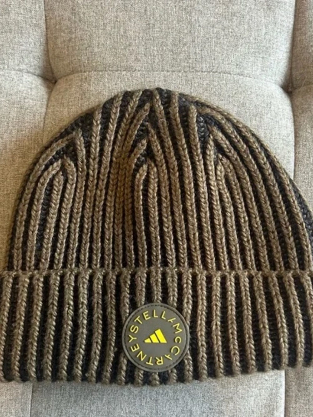Adidas by Stella McCartney Two-Tone Brown and Black Ribbed Beanie